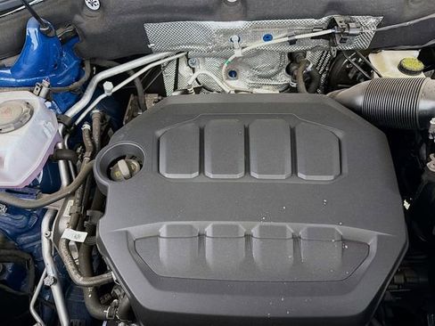 New 2025 Volkswagen Atlas Cross Sport SEL R-Line image 33