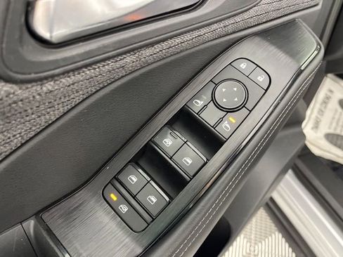 Used 2022 Nissan Rogue SV FWD image 30