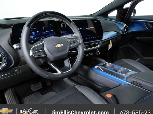 New 2026 Chevrolet Equinox EV LT w/ Active Safety Package 3 AWD/4WD image 4