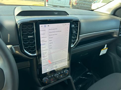 New 2025 Ford Ranger XLT w/ Equipment Group 301A High image 36