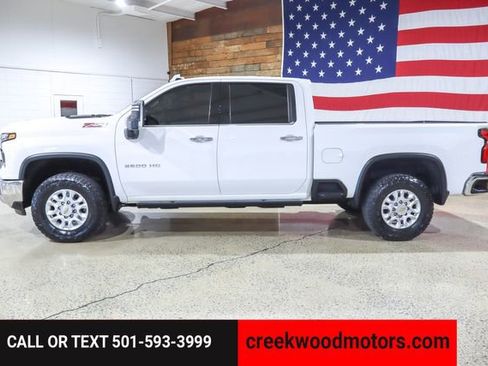 Used 2024 Chevrolet Silverado 2500 LTZ w/ LTZ Convenience Package image 6