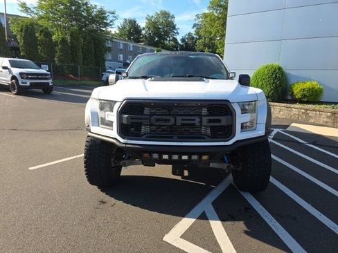 Used 2017 Ford F150 Raptor w/ Equipment Group 801A Mid AWD/4WD image 8