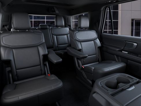 New 2027 Ford Expedition Platinum w/ Stealth Appearance Package AWD/4WD image 11