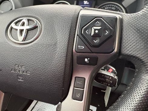 Used 2021 Toyota Tacoma SR5 RWD image 21
