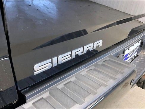 Used 2017 GMC Sierra 1500 Denali image 9