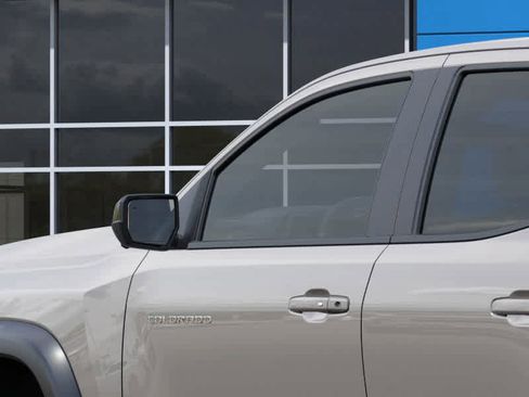 New 2026 Chevrolet Colorado ZR2 w/ Technology Package image 12