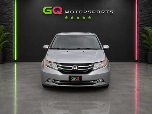Used 2016 Honda Odyssey Touring image 2