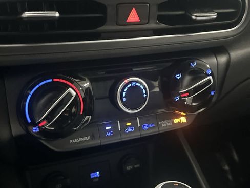 Used 2023 Hyundai Kona SEL FWD image 20