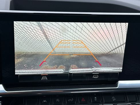 New 2026 GMC Sierra 1500 Elevation image 17