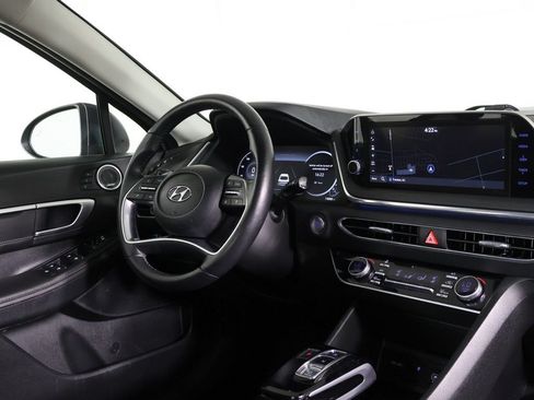Certified 2022 Hyundai Sonata Limited FWD image 36