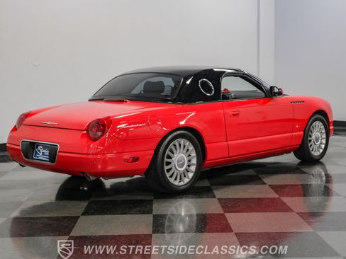 Used 2004 Ford Thunderbird RWD image 16