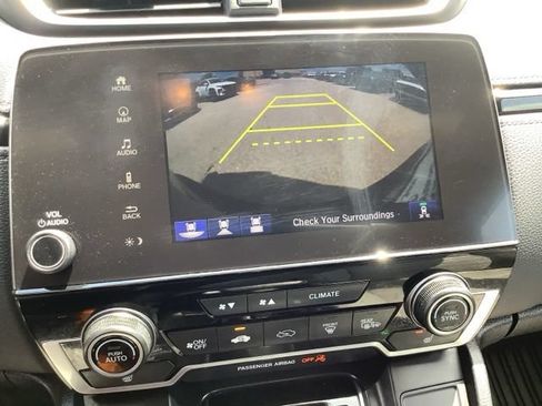 Used 2017 Honda CR-V Touring image 11