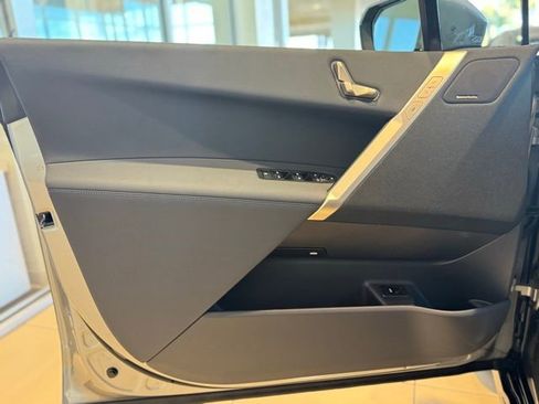 New 2026 BMW iX xDrive45 image 13