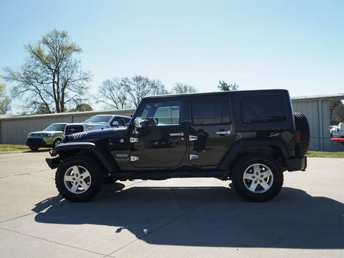 Used 2015 Jeep Wrangler Unlimited Sport w/ Quick Order Package 24S image 19