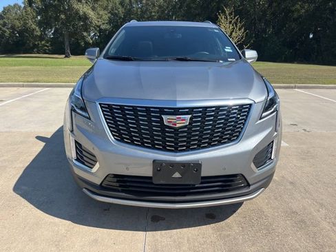 Certified 2025 Cadillac XT5 Premium Luxury image 11