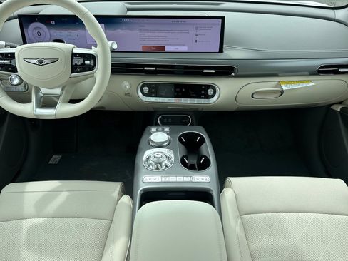 New 2026 Genesis GV60 Advance image 14