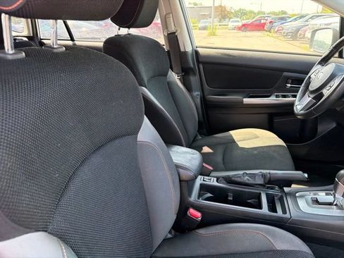 Used 2016 Subaru Crosstrek 2.0i Premium AWD/4WD image 24