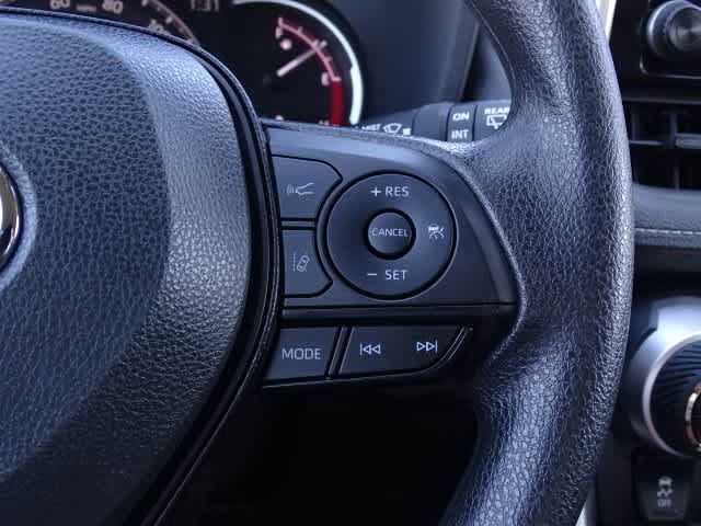 Used 2025 Toyota RAV4 XLE w/ Convenience Package FWD image 36