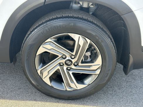 Used 2023 Hyundai Santa Fe SE image 20