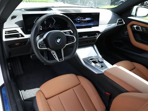 Used 2025 BMW 230i Coupe w/ M Sport Package RWD image 15
