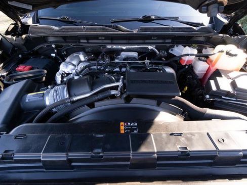 Used 2024 GMC Sierra 2500 AT4 w/ AT4 Premium Plus Package image 10