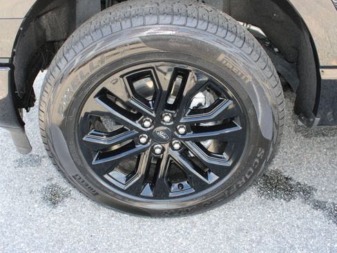 Used 2025 Ford F150 XLT w/ Equipment Group 302A MID image 10