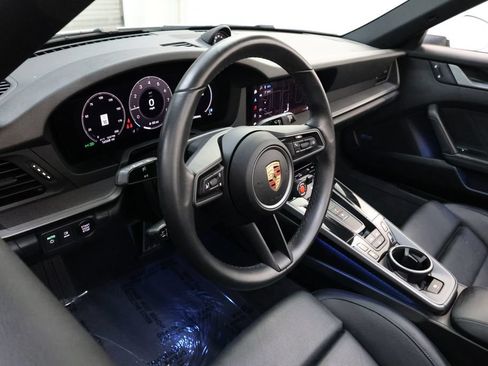 Used 2025 Porsche 911 Carrera RWD image 80