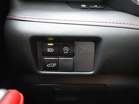 Used 2023 Toyota Highlander XSE FWD image 30