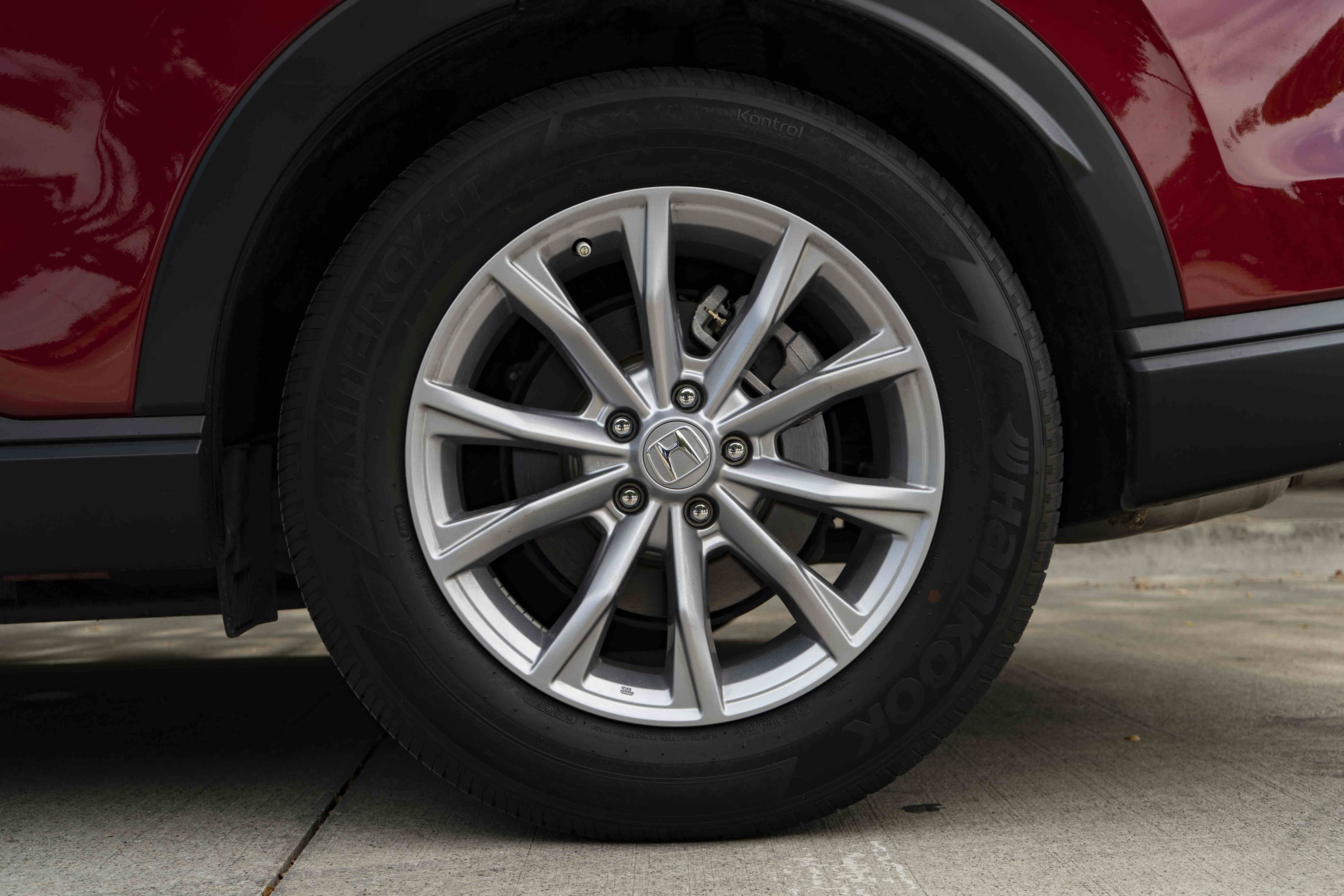 Used 2025 Honda CR-V EX image 14