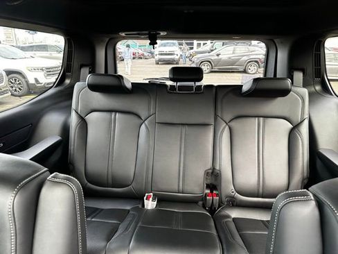 New 2026 Jeep Grand Wagoneer Limited w/ Premium Group II image 38