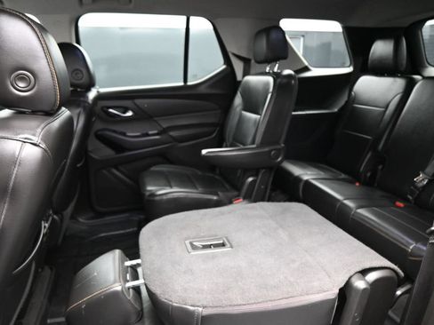Used 2019 Chevrolet Traverse RS AWD/4WD image 26