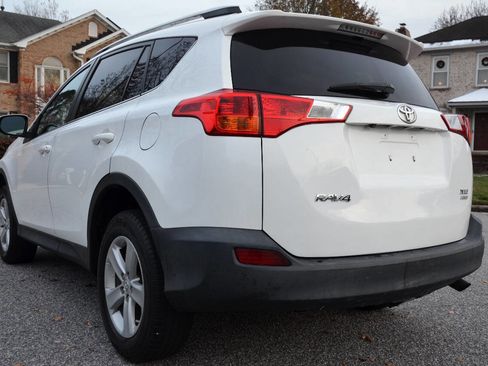 Used 2014 Toyota RAV4 XLE image 7