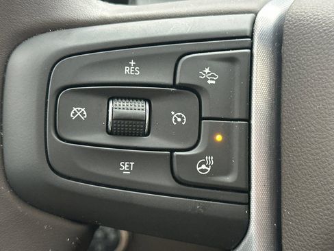 Used 2025 GMC Sierra 1500 SLT w/ SLT Premium Plus Package image 36