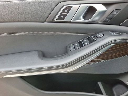 Used 2023 BMW X5 xDrive45e AWD/4WD image 16