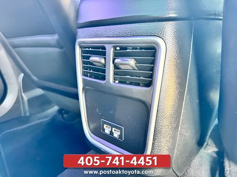 Used 2020 Dodge Charger R/T RWD image 27