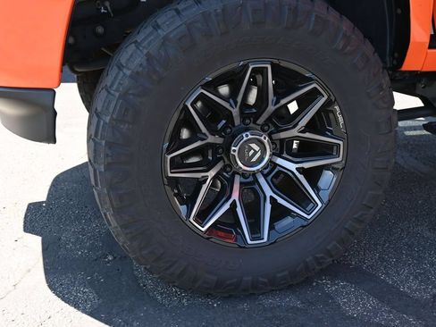 Used 2022 RAM 2500 Limited AWD/4WD image 13