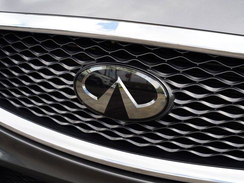 Used 2023 INFINITI QX50 Luxe FWD image 5