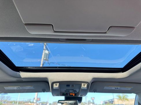 Used 2020 Cadillac Escalade Luxury AWD/4WD image 14