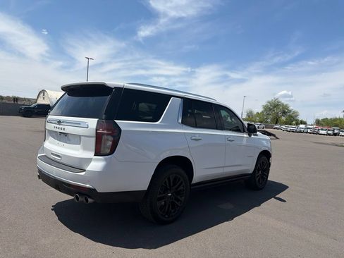 Used 2021 Chevrolet Tahoe High Country w/ Premium Package AWD/4WD image 14