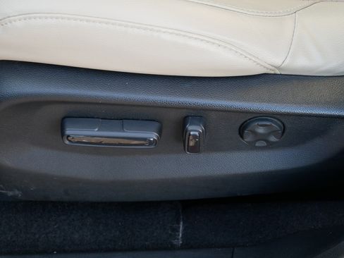 Used 2018 Honda CR-V Touring image 20