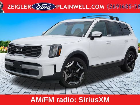 Used 2025 Kia Telluride S AWD/4WD image 1