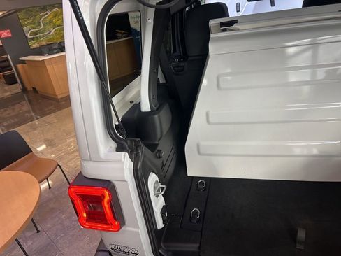 New 2025 Jeep Wrangler Sahara w/ Safety Group image 29