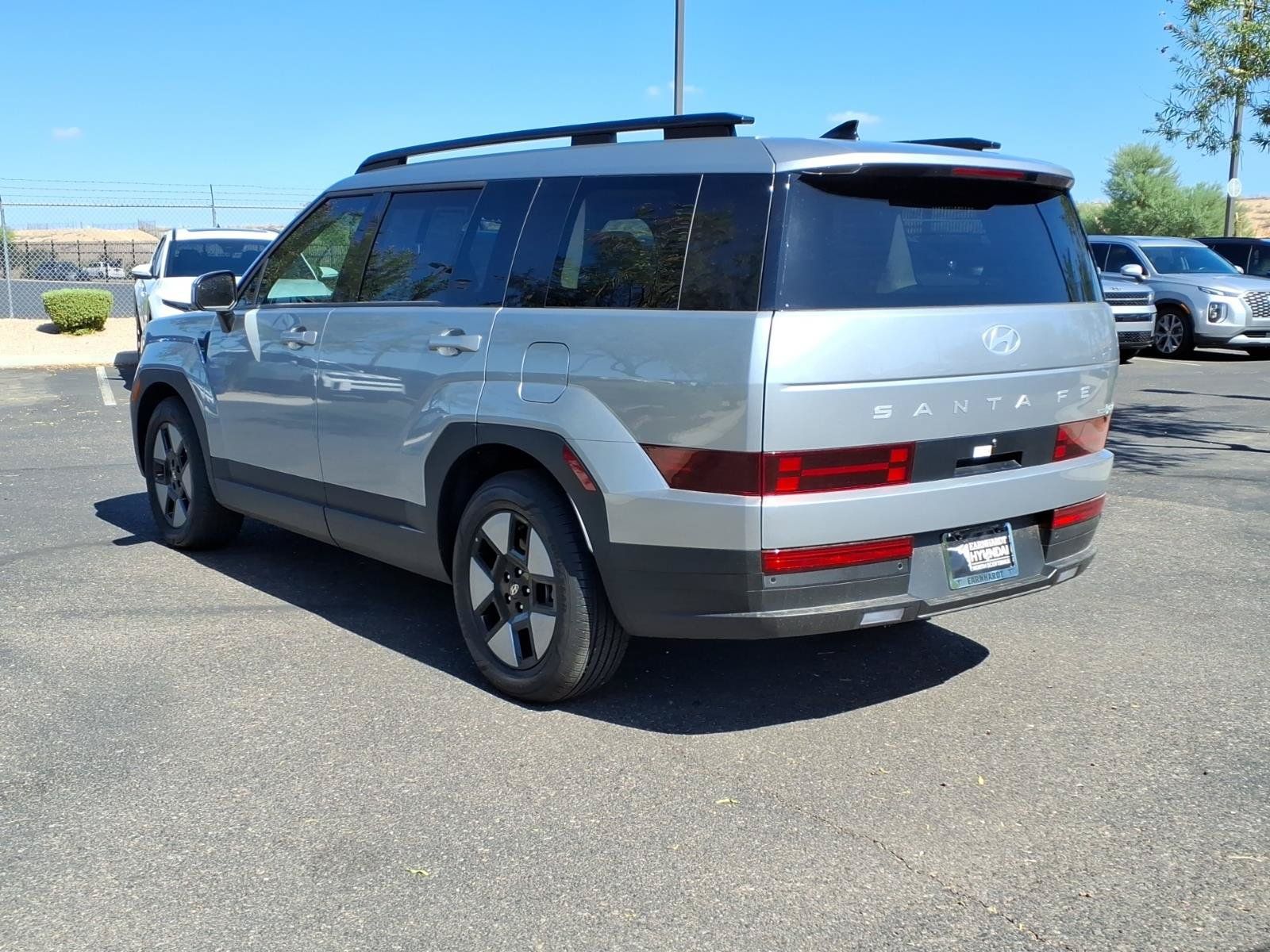 Certified 2026 Hyundai Santa Fe SEL AWD/4WD image 4