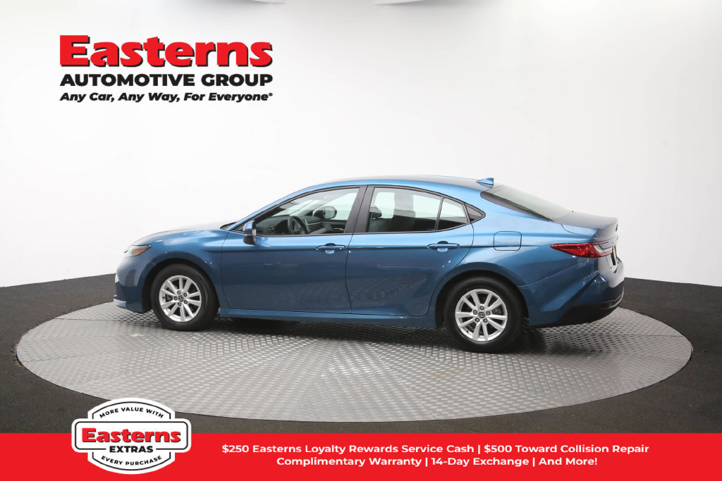 Used 2025 Toyota Camry LE FWD image 61