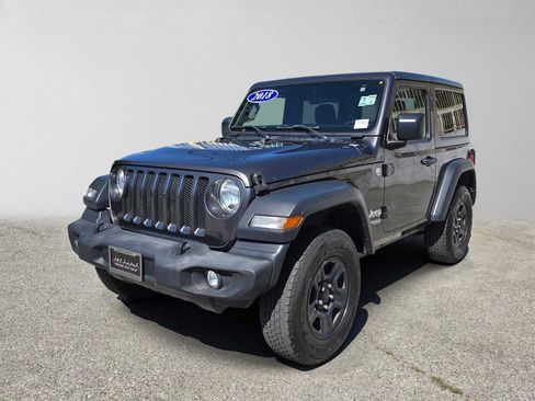 Used 2018 Jeep Wrangler Sport AWD/4WD image 7