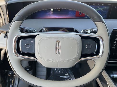 New 2025 Lincoln Nautilus Premier w/ Equipment Group 102A image 16