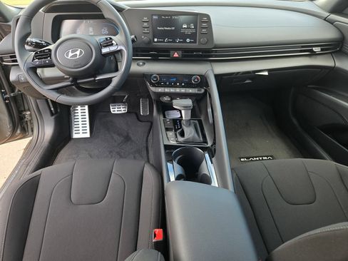 New 2026 Hyundai Elantra SEL Sport Premium FWD image 8