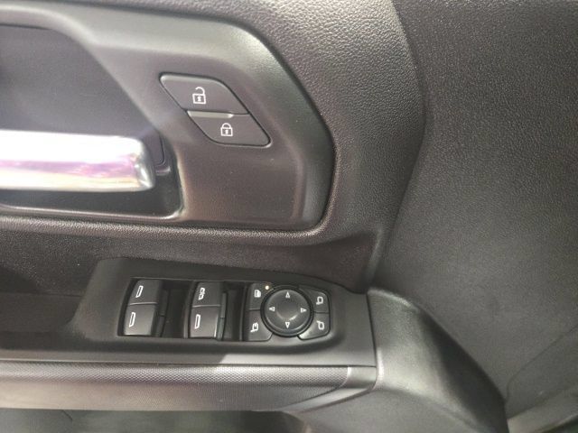 Used 2025 GMC Sierra 3500 Pro w/ Convenience Package AWD/4WD image 17