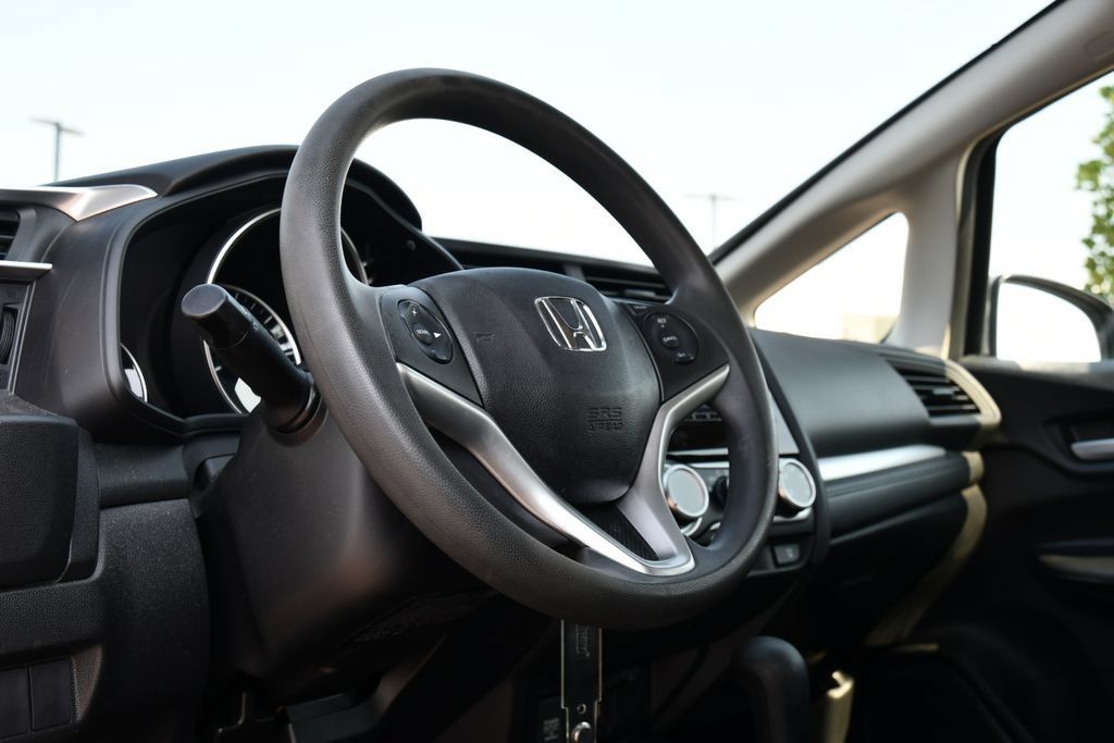 Used 2019 Honda Fit LX image 13
