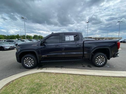 Used 2022 GMC Sierra 1500 AT4 w/ AT4 Premium Package AWD/4WD image 5